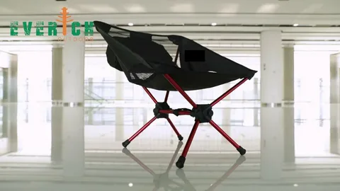 تصویر 1 از صندلی مسافرتی با کفی نرم و راحت مناسب نشستن طولانی مدت